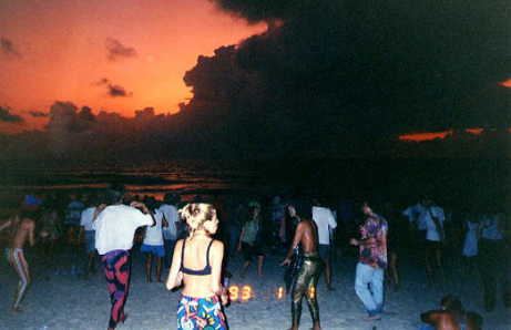 �p�[�e�B�[