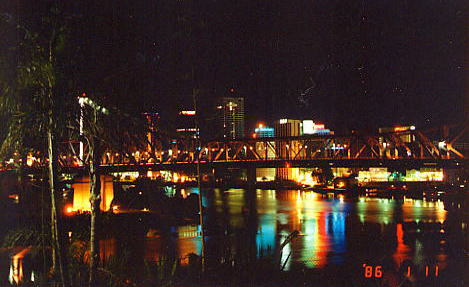 �V�e�B�[�̃l�I��